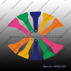 normal style colorful plastic ice scraper for car (HPQJ-425)